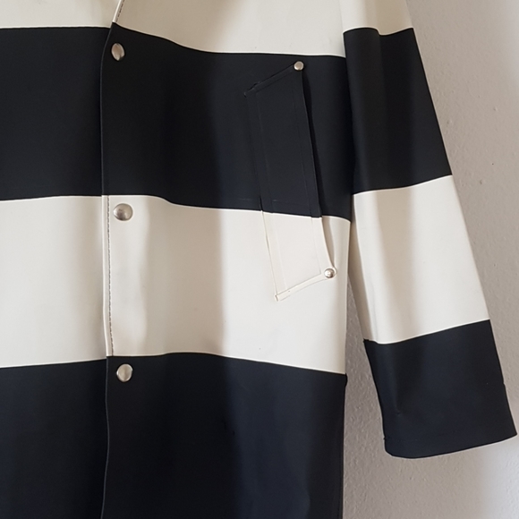 Stutterheim Rain jacket - Picture 3 of 4